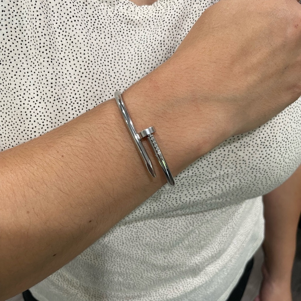 SILVER NAIL HEAD BRACELET CUFF BANGLE BRACELET LUXURY